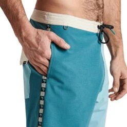 Chiller 17in Mixtape Board Short - Men's -Vans Outlet Shoes Store BLU D5 1