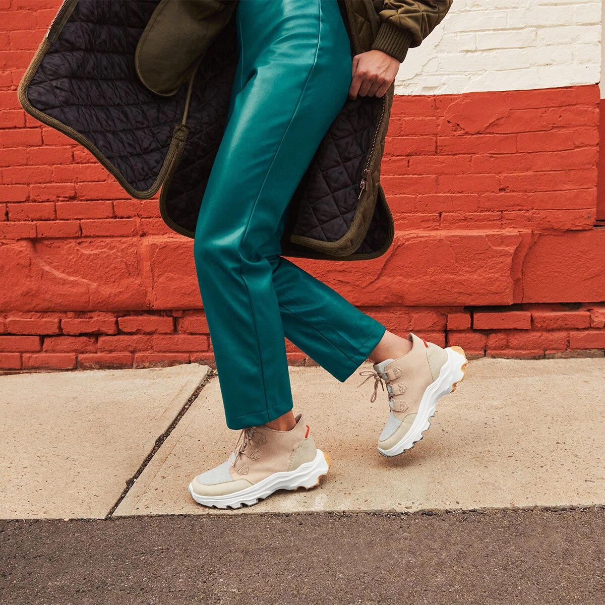 Sorel Kinetic Breakthru Caribou WP Boot - Women's 10 Sorel Kinetic Breakthru Caribou WP Boot - Women's - Image 10