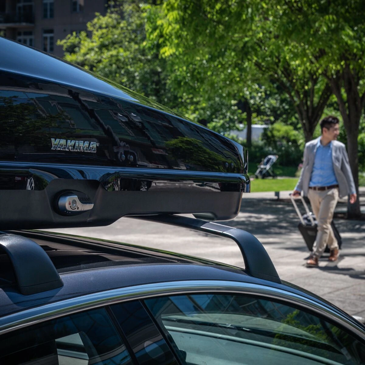 Yakima GrandTour 16 Cargo Box 5 Yakima GrandTour 16 Cargo Box - Image 5