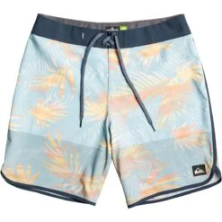 Quiksilver Highlite Scallop 19in Board Short - Men's 8 Quiksilver Highlite Scallop 19in Board Short - Men's -Vans Outlet Shoes Store SKYBLU