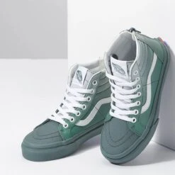 Vans Sunset Fade Sk8-Hi Zip Shoe - Kids' -Vans Outlet Shoes Store SUNFADGRE D4
